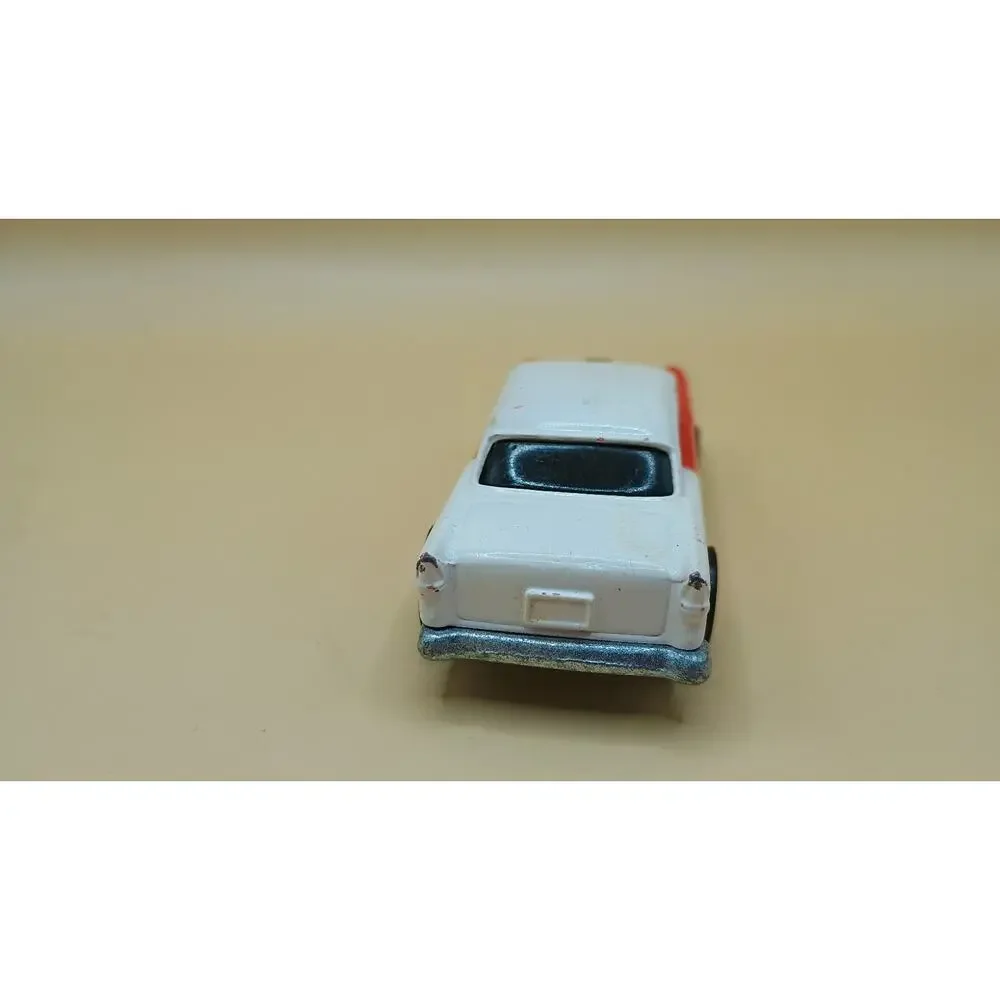 Hot Wheels 1:64 1978 Red & White 55 Chevy w/ gold ho wheels - Loose & Clean